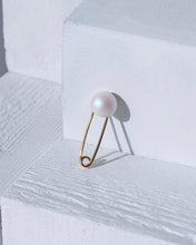 Load image into Gallery viewer, Pearlescent Mini Pin