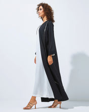 Load image into Gallery viewer, Classic Abaya with Lace Details