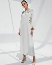 Load image into Gallery viewer, Crown Jalabiya