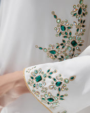 Load image into Gallery viewer, Crown Jalabiya